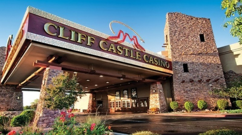 

			
				Cliff Castle Casino Hotel
			
			
	