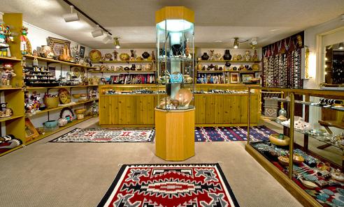 Hoel’s Indian Shop