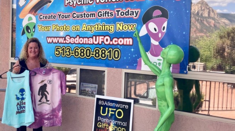 

			
				89AlienWare & UFO Gift Shop
			
			
	