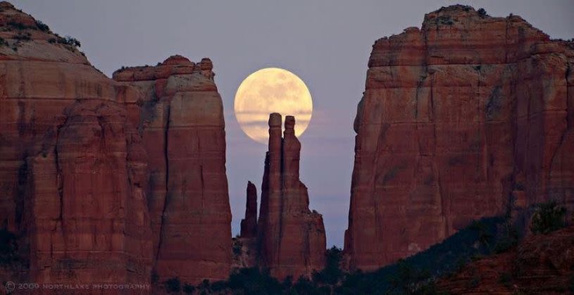 Sedona shop moon jewelry