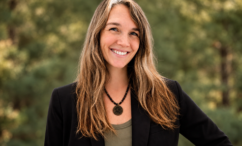 photo of Brandi O’King Associate Broker & Marketing Director